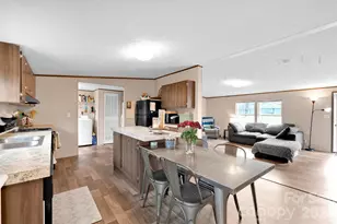 812 Dallas Spencer Mountain Rd, Dallas, NC 28034 - Photo 7