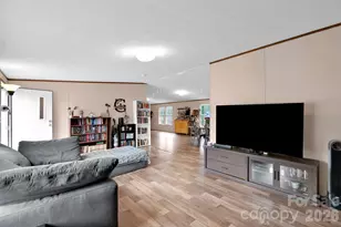 812 Dallas Spencer Mountain Rd, Dallas, NC 28034 - Photo 5