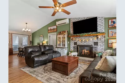 101 Hunters Ridge Road, Burnsville, NC 28714 - Photo 3