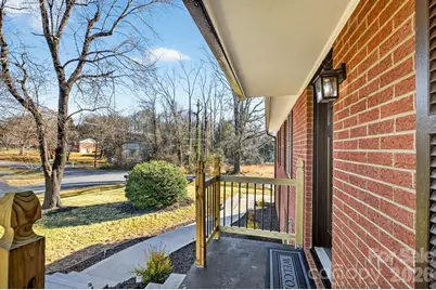 1780 NE 23rd Avenue Lane NE, Hickory, NC 28601 - Photo 3