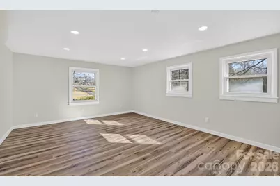 1780 NE 23rd Avenue Lane NE, Hickory, NC 28601 - Photo 11
