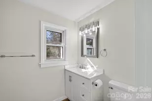 1780 NE 23rd Ave Ln NE, Hickory, NC 28601 - Photo 13