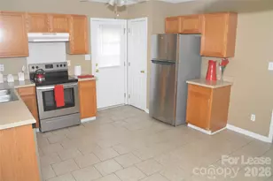 7946 Lobilia Ln, Charlotte, NC 28214 - Photo 3