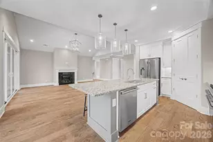 2069 Landry Ln, Rock Hill, SC 29732 - Photo 7