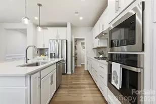 8209 Franklin Trl St, Mint Hill, NC 28227 - Photo 9