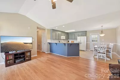 113 Rock Island Drive, Statesville, NC 28625 - Photo 7