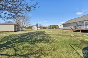 113 Rock Island Dr, Statesville, NC 28625 - Photo 25