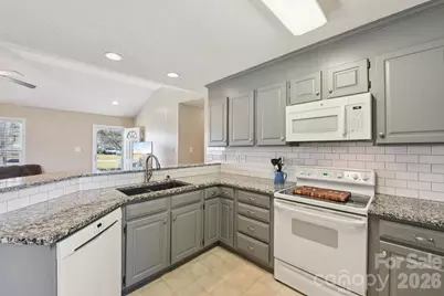 113 Rock Island Drive, Statesville, NC 28625 - Photo 13