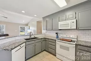 113 Rock Island Dr, Statesville, NC 28625 - Photo 13