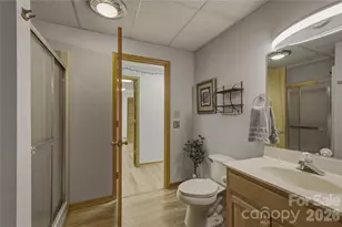 213 Hospital Ave, Lenoir, NC 28645 - Photo 41