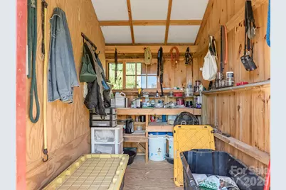 99 Quill Ammons Hollow, Marshall, NC 28753 - Photo 17