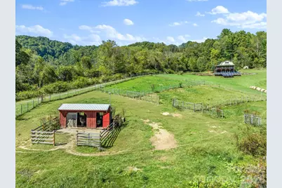 99 Quill Ammons Hollow, Marshall, NC 28753 - Photo 15