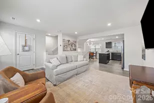 3021 Fiddlewood St, Charlotte, NC 28214 - Photo 15