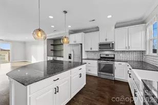 2613 Statesville Ave, Charlotte, NC 28206 - Photo 11