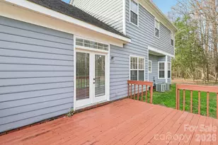 7334 Reynard Ln, Charlotte, NC 28215 - Photo 29