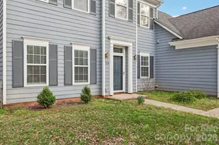 7334 Reynard Ln, Charlotte, NC 28215 - Photo 3