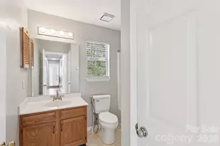 7334 Reynard Ln, Charlotte, NC 28215 - Photo 27