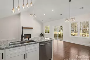 399 Crystal Heights Dr, Hendersonville, NC 28739 - Photo 11