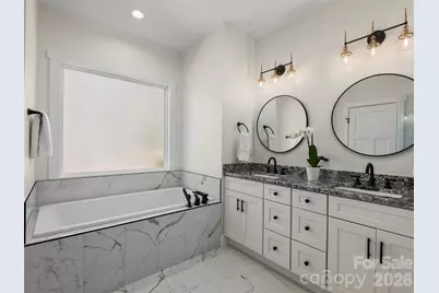 399 Crystal Heights Drive, Hendersonville, NC 28739 - Photo 17