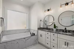 399 Crystal Heights Dr, Hendersonville, NC 28739 - Photo 17