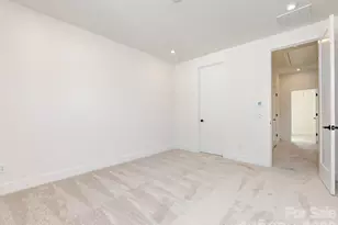 7022 Impulse Ct, Charlotte, NC 28205 - Photo 23