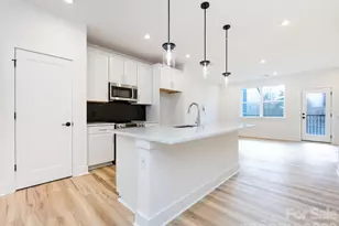 7022 Impulse Ct, Charlotte, NC 28205 - Photo 15