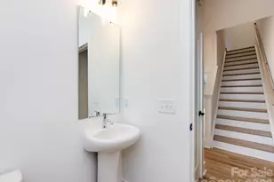 7022 Impulse Ct, Charlotte, NC 28205 - Photo 19