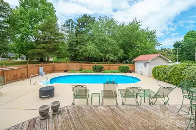 201 Wellington Drive, Lincolnton, NC 28092 - Photo 5