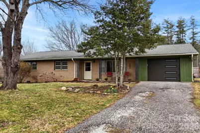 203 Moody Street, Hendersonville, NC 28739 - Photo 27