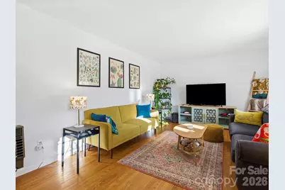 203 Moody Street, Hendersonville, NC 28739 - Photo 5