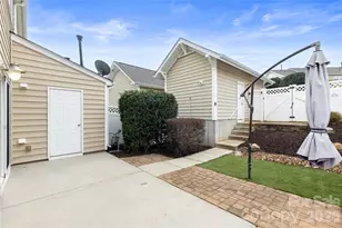 3204 Kemptown Square, Waxhaw, NC 28173 - Photo 7