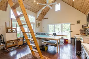 15 Wolfe Cove Rd, Asheville, NC 28804 - Photo 27