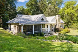 15 Wolfe Cove Rd, Asheville, NC 28804 - Photo 31