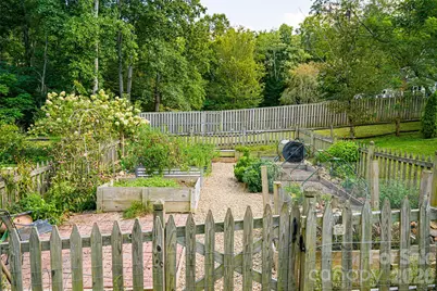 15 Wolfe Cove Road, Asheville, NC 28804 - Photo 33