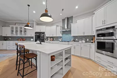 5691 Regal Way, Fort Mill, SC 29707 - Photo 5