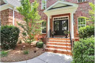 13824 Glen Abbey Drive, Charlotte, NC 28278 - Photo 3