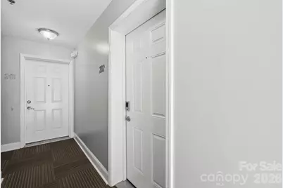 600 N Skyloft Drive #202, Asheville, NC 28801 - Photo 5