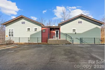 600 N Skyloft Drive #202, Asheville, NC 28801 - Photo 1