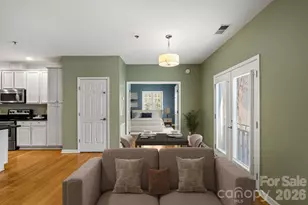600 N Skyloft Dr, Asheville, NC 28801 - Photo 3