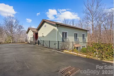 600 N Skyloft Drive #202, Asheville, NC 28801 - Photo 23