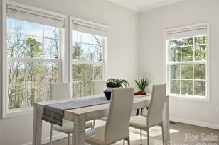 18 Eagle Dr, Hendersonville, NC 28792 - Photo 15