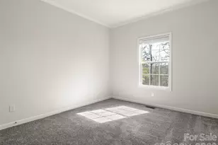 18 Eagle Dr, Hendersonville, NC 28792 - Photo 17