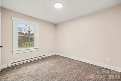 300 Lakewood Drive, Gastonia, NC 28056 - Photo 23