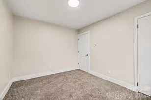 300 Lakewood Dr, Gastonia, NC 28056 - Photo 25