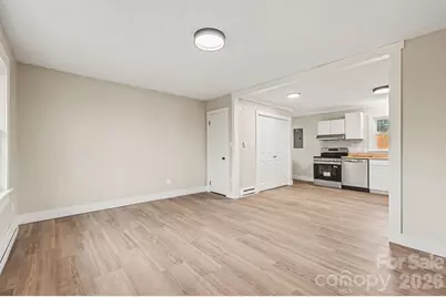 300 Lakewood Drive, Gastonia, NC 28056 - Photo 9