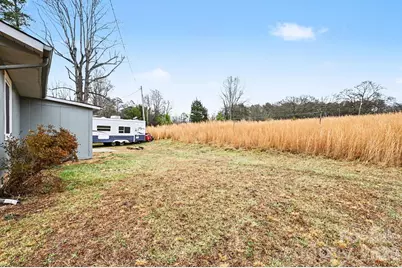 300 Lakewood Drive, Gastonia, NC 28056 - Photo 35