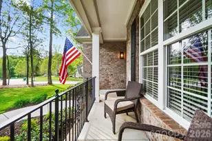 13326 Fairington Oaks Dr, Mint Hill, NC 28227 - Photo 3