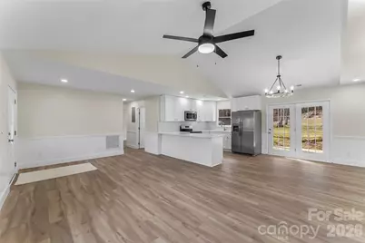 99 Hawkins Road, Marion, NC 28752 - Photo 7