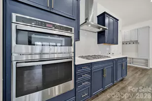 18033 Grey Mossrun Dr, Charlotte, NC 28278 - Photo 15