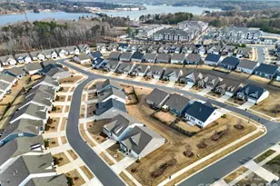 18033 Grey Mossrun Dr, Charlotte, NC 28278 - Photo 35